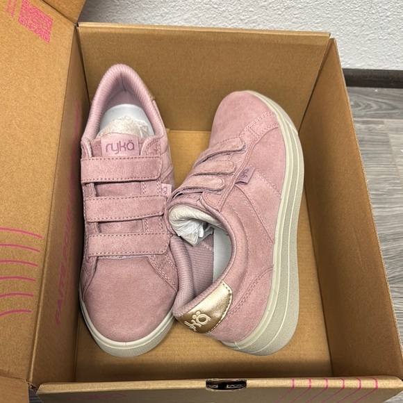 Ryka Made For Women Sneaker (WIDE) - Picture 2 of 7